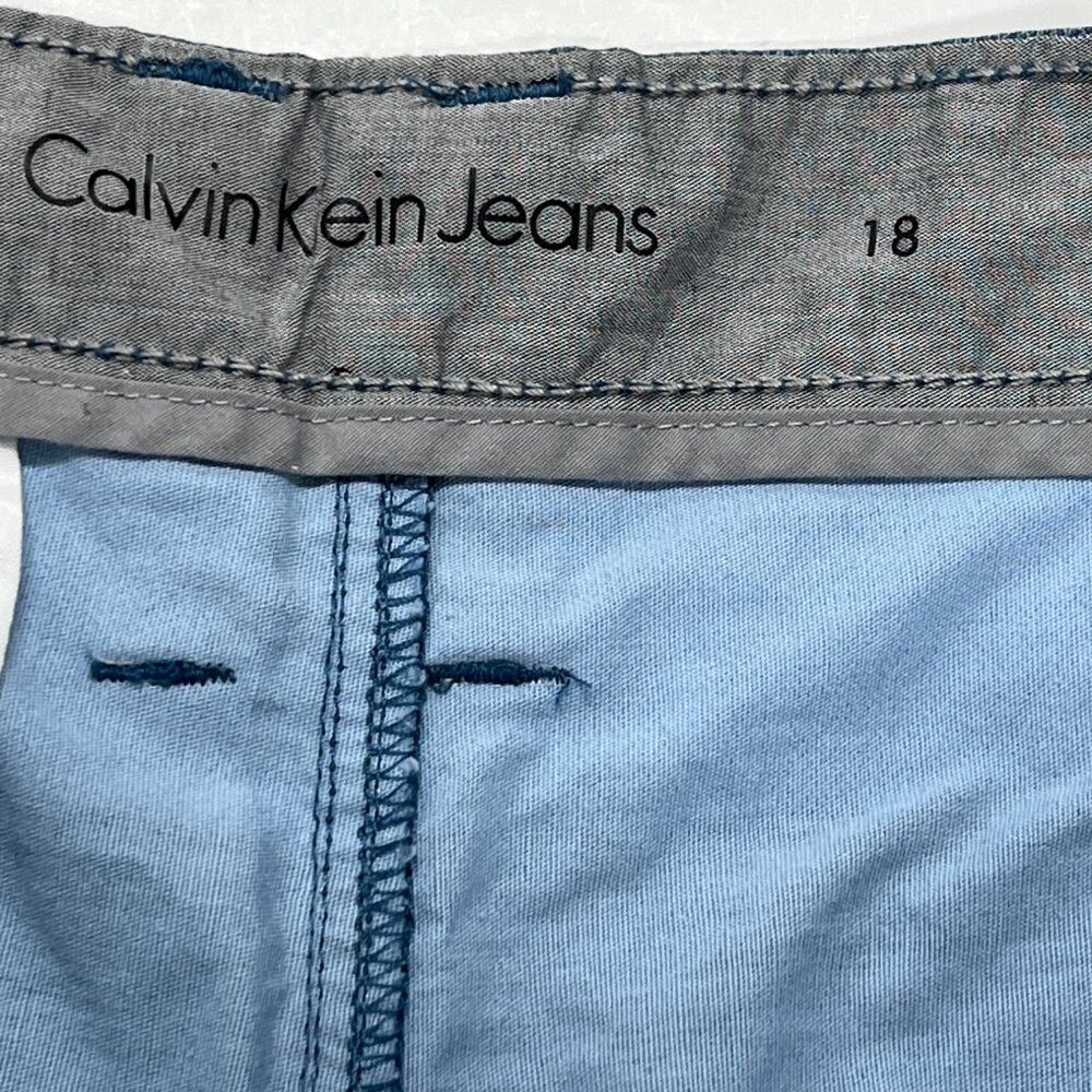 Calvin Klein Jeans Shorts Boys 18 Blue Striped Cotton Bermuda‎ School Beach - Picture 2 of 5